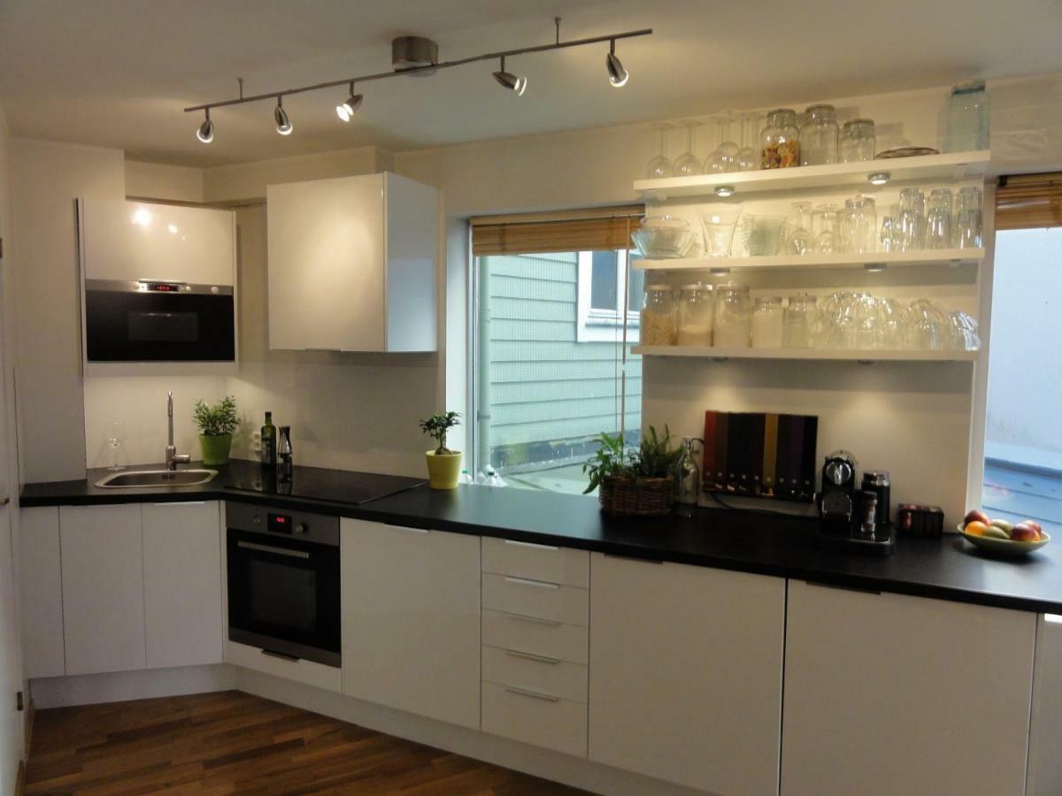 Central Location In The Heart Of Historic Bergen Luaran gambar