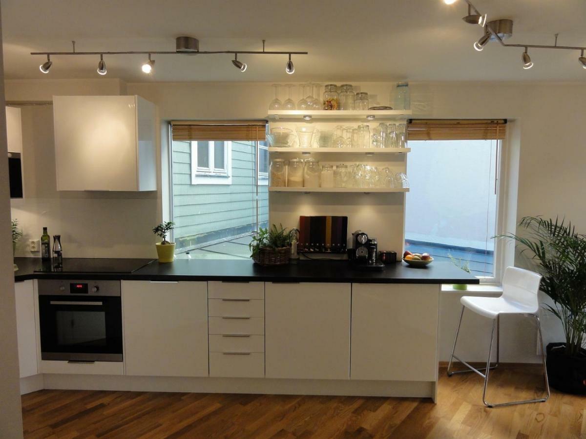 Central Location In The Heart Of Historic Bergen Luaran gambar